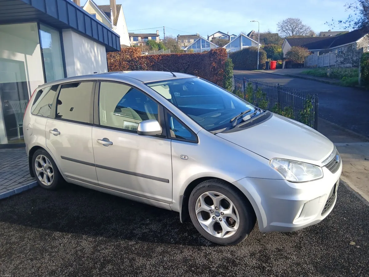 Ford C-Max 2010 - Image 2