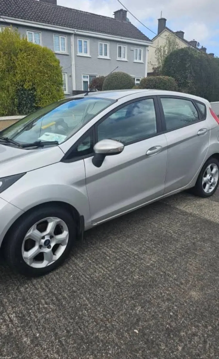 Ford Fiesta 2011 - Image 4