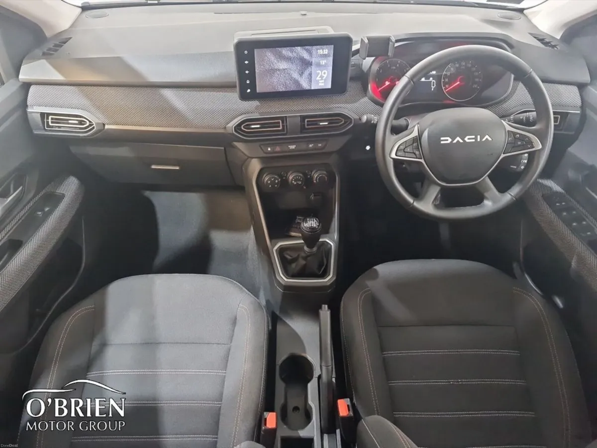 Dacia Sandero Stepway TCe 90 STEPWAY Expression - Image 2