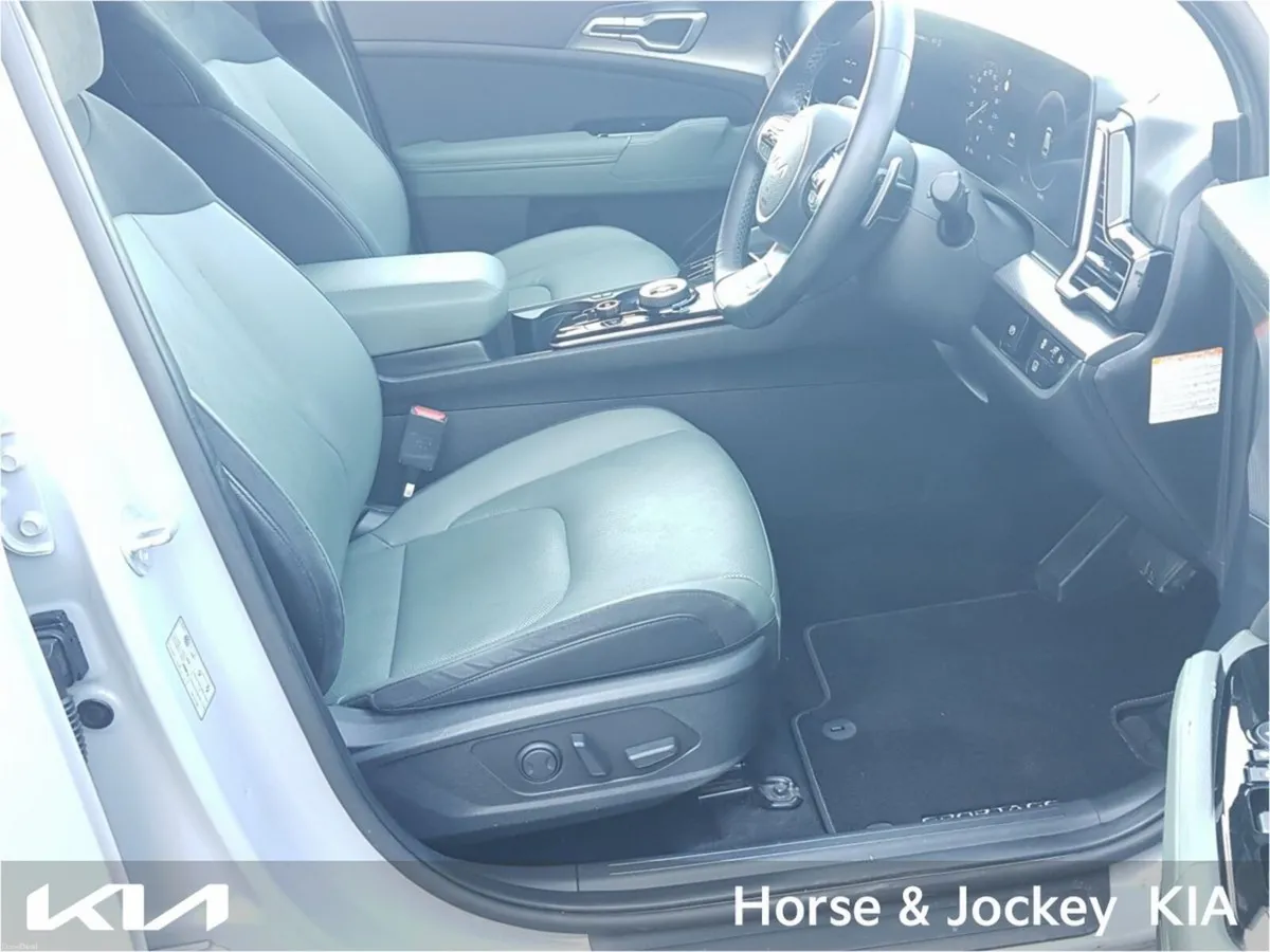 Kia Sportage Anniversary Edition Hybrid - Image 3