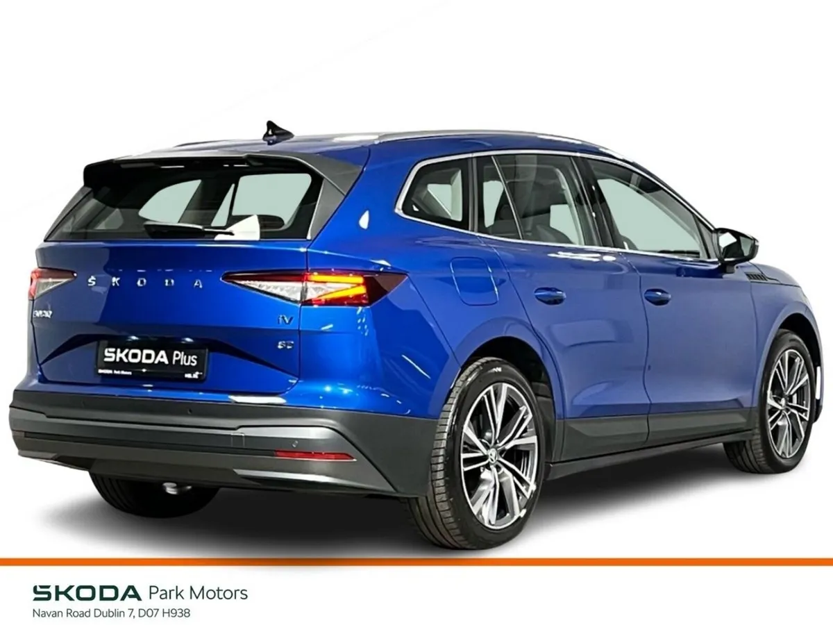 Skoda Enyaq IV 80 - Reversing Camera - Ambient Lig - Image 3