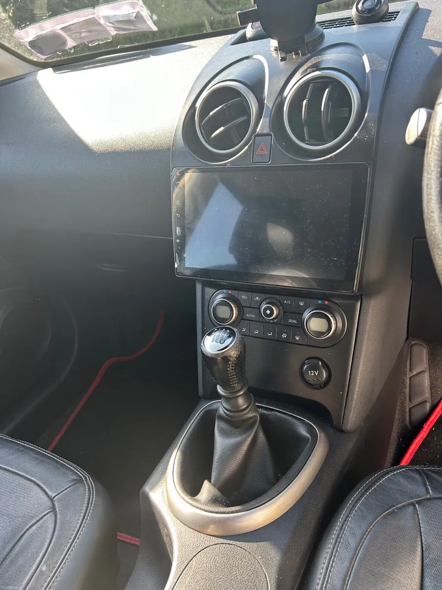 Nissan Qashqai+2 2009 - Image 2