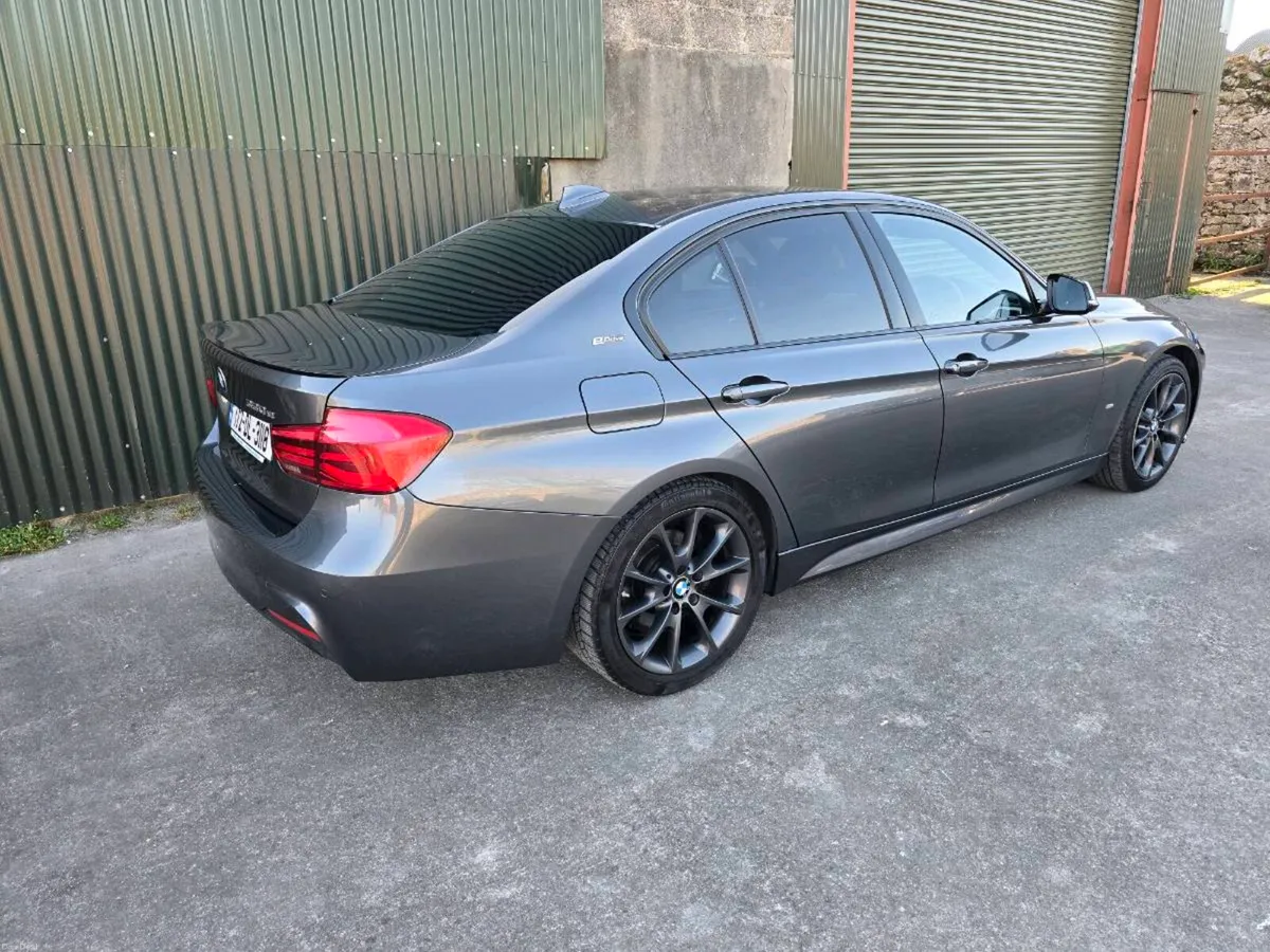 Bmw 330e msport auto - Image 3