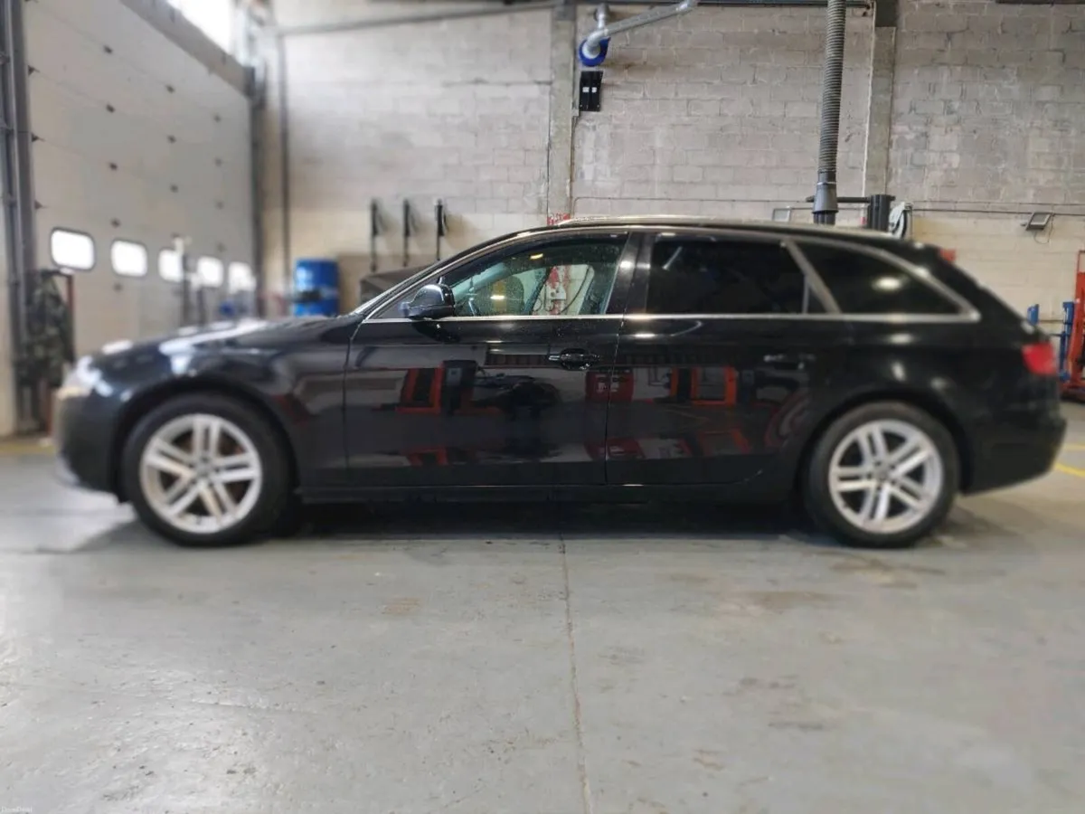 Audi A4 Avant - Image 2