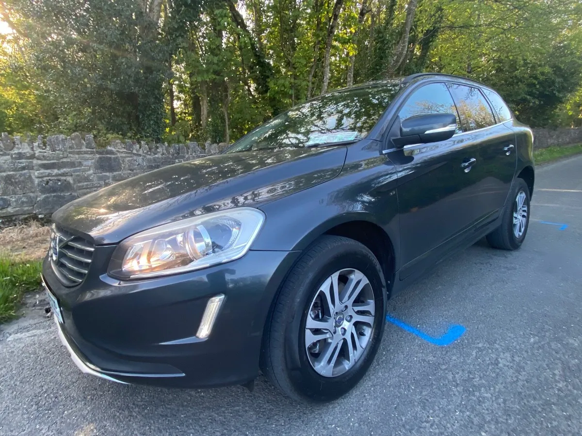 VOLVO XC 60 LUXURY PREMIUM EDITION-D4 - Image 4