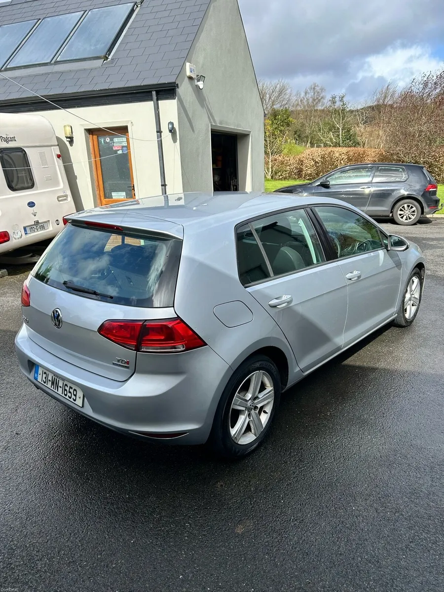 Volkswagen Golf - Image 4