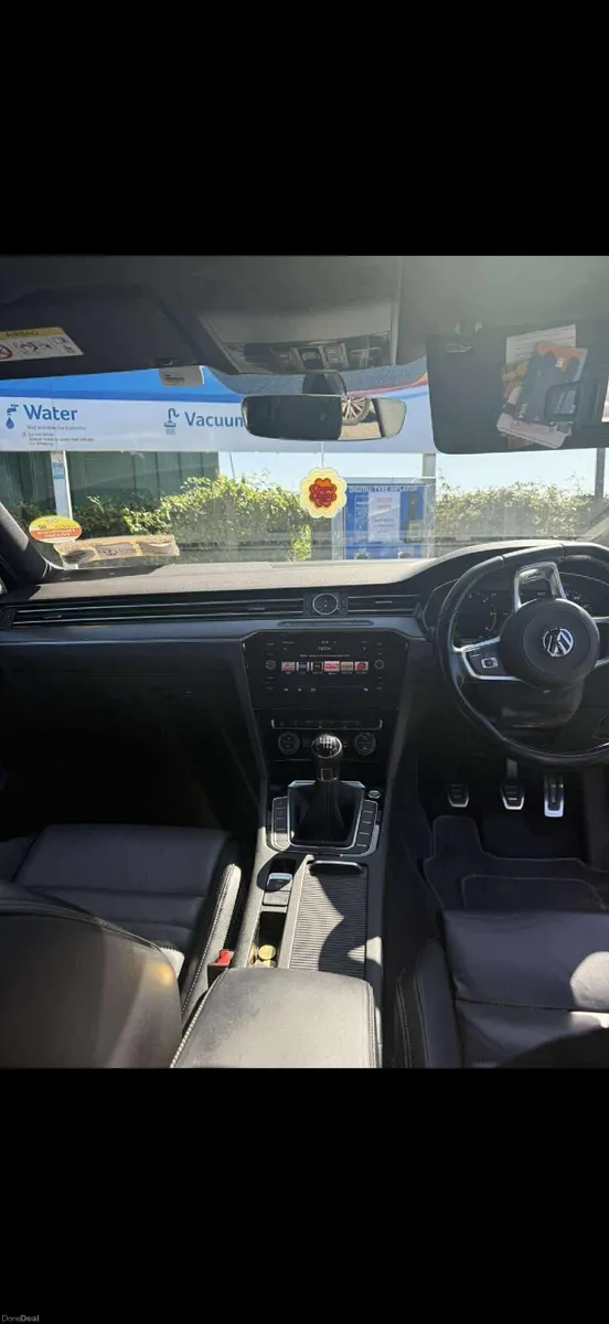 Volkswagen Passat 2018 - Image 4