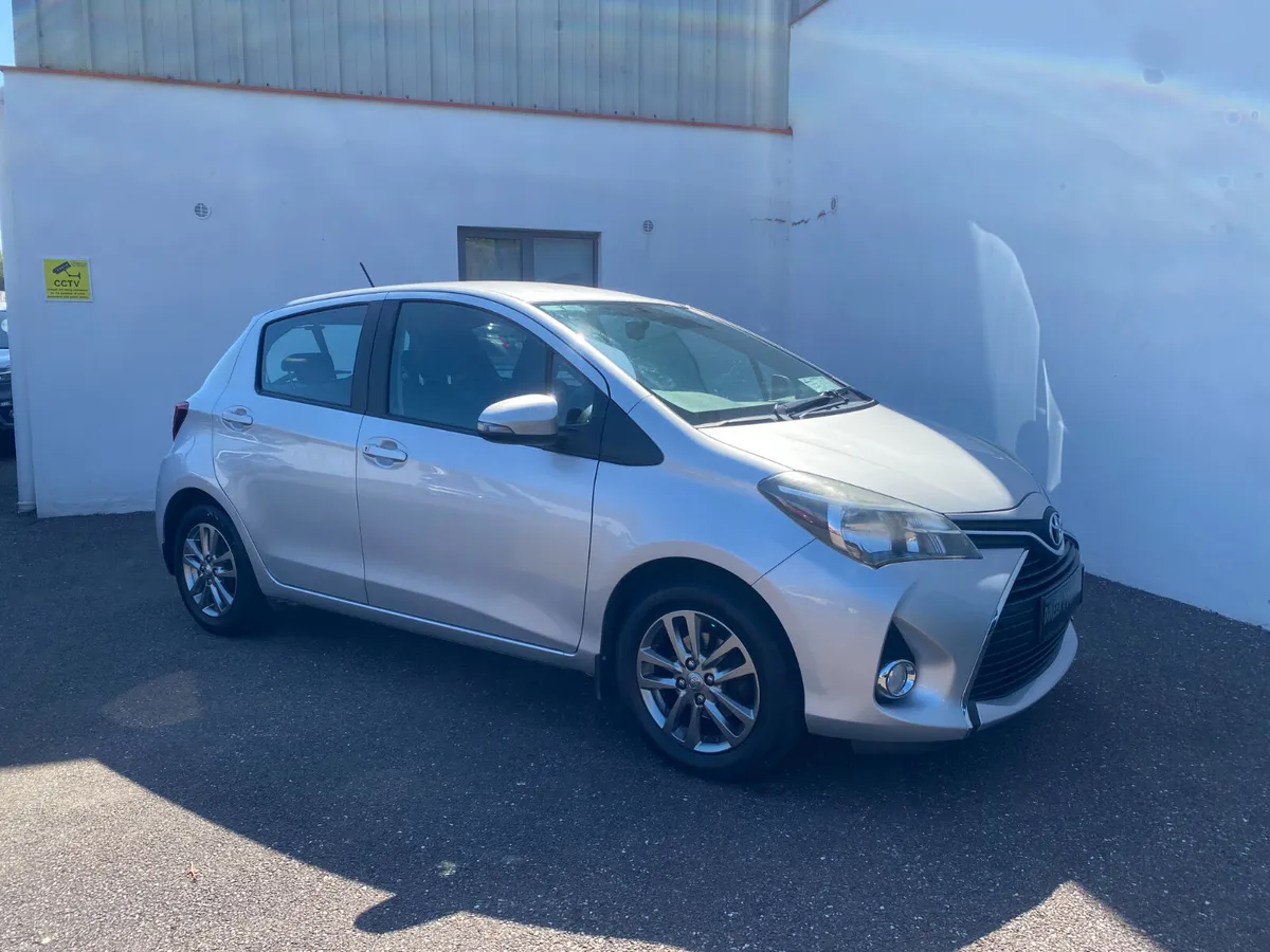 Toyota Yaris 2017, low milage - Image 1