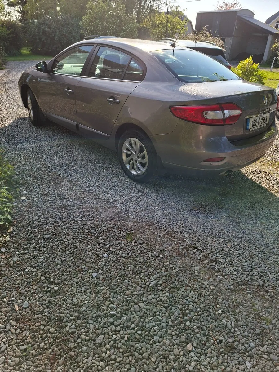 Renault Fluence 2015 - Image 2