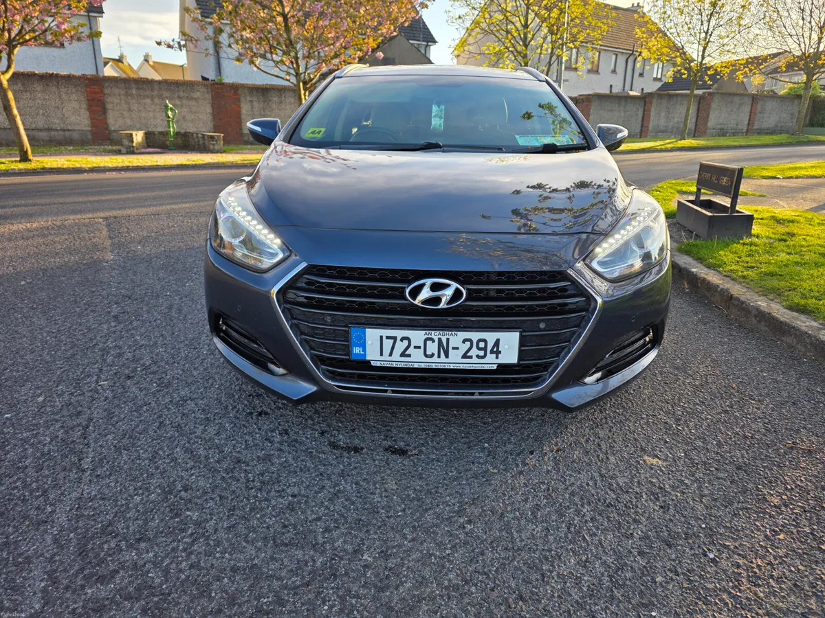 Hyundai i40 2017 ( NCT and TAX ) 1 owner car - Image 3