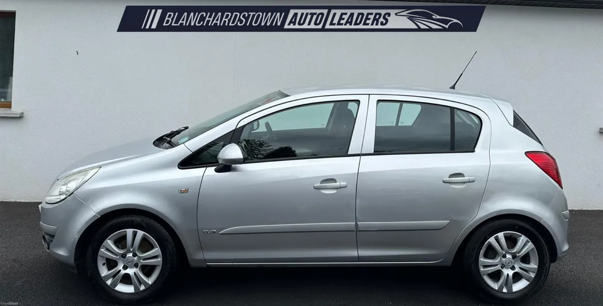 OPEL CORSA CLUB 1.2I 16V 80 BHP - Image 2