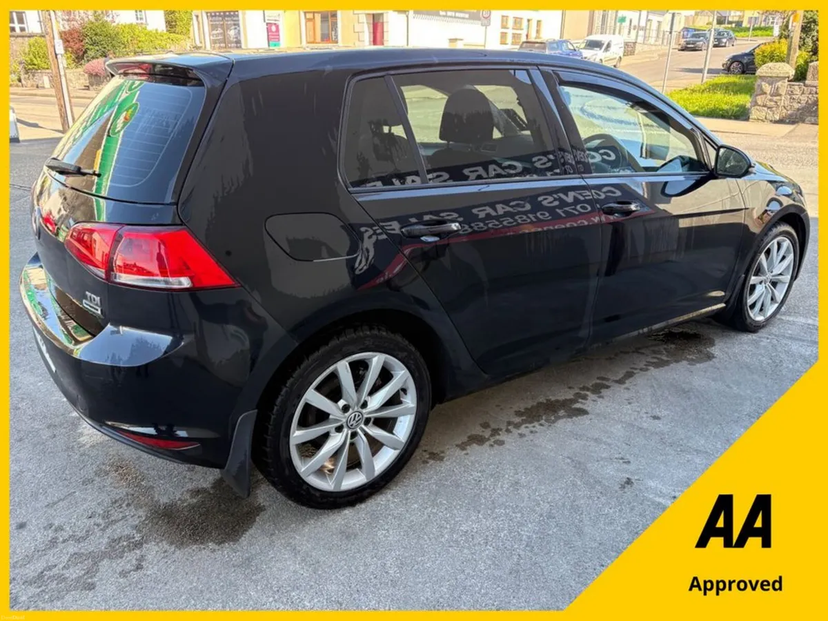 Volkswagen Golf 1.6 TDI 90 Trendline €11990 - Image 4