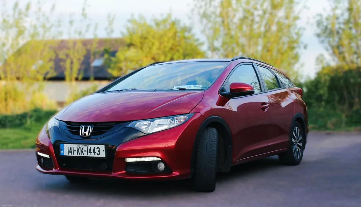 💥Honda Civic Estate (141) 1.6 i-DTEC low miles💥 - Image 2