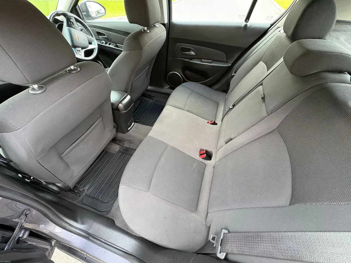 Chevrolet Cruze 2012 NCT & TAXED & SERVICE HISTORY - Image 5