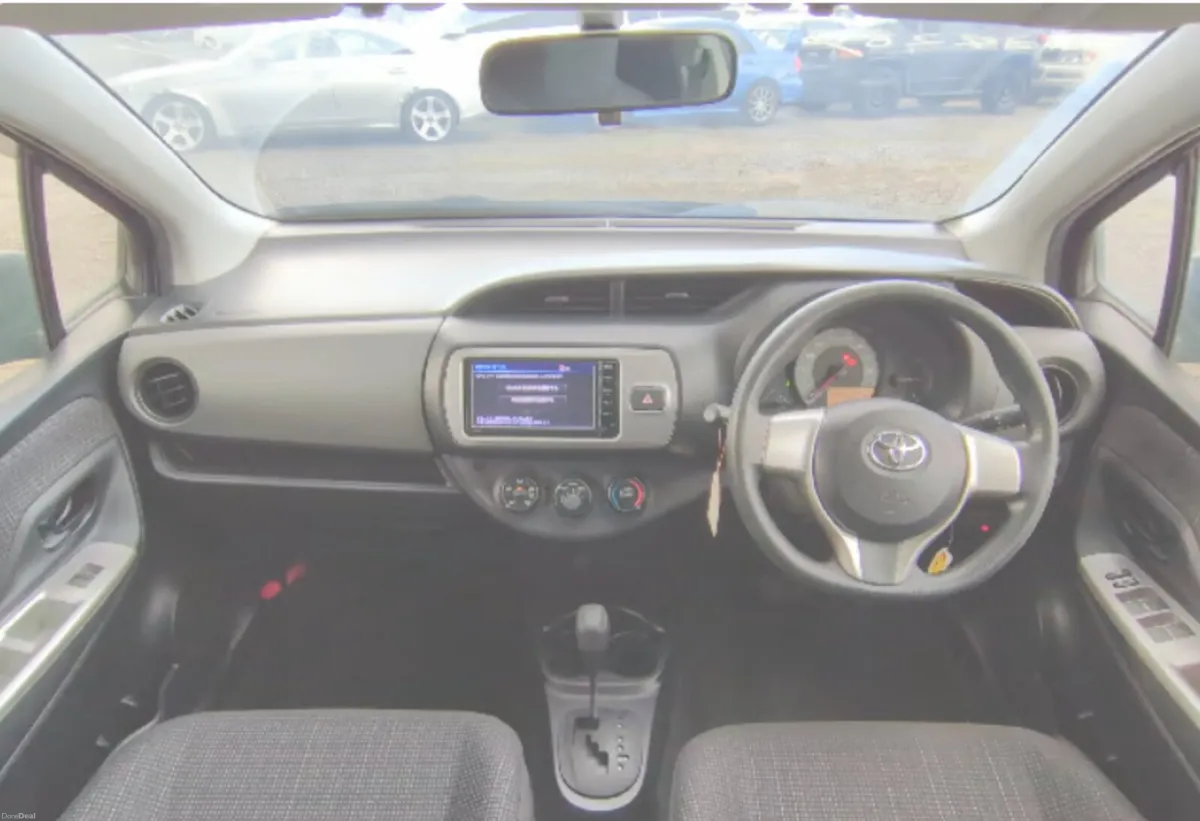 2015 Toyota Vitz/Yaris F, 1.0 Petrol, Automatic - Image 5