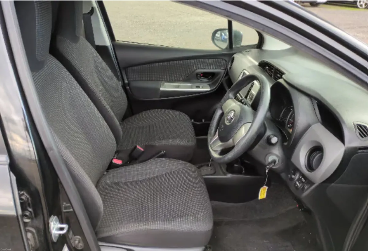 2015 Toyota Vitz/Yaris F, 1.0 Petrol, Automatic - Image 3