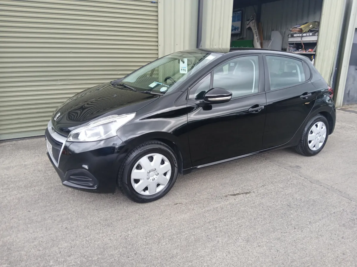 Peugeot 208   2017 - Image 4