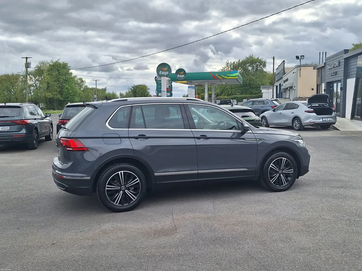 Tiguan 2.0 TDI *High Spec/Camera/Sat Nav/Immaculat - Image 3