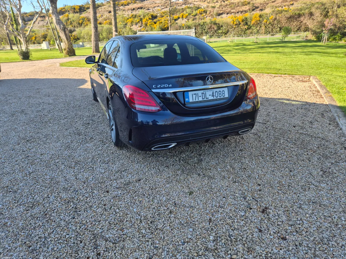 Mercedes-Benz C-Class 2017 - Image 5