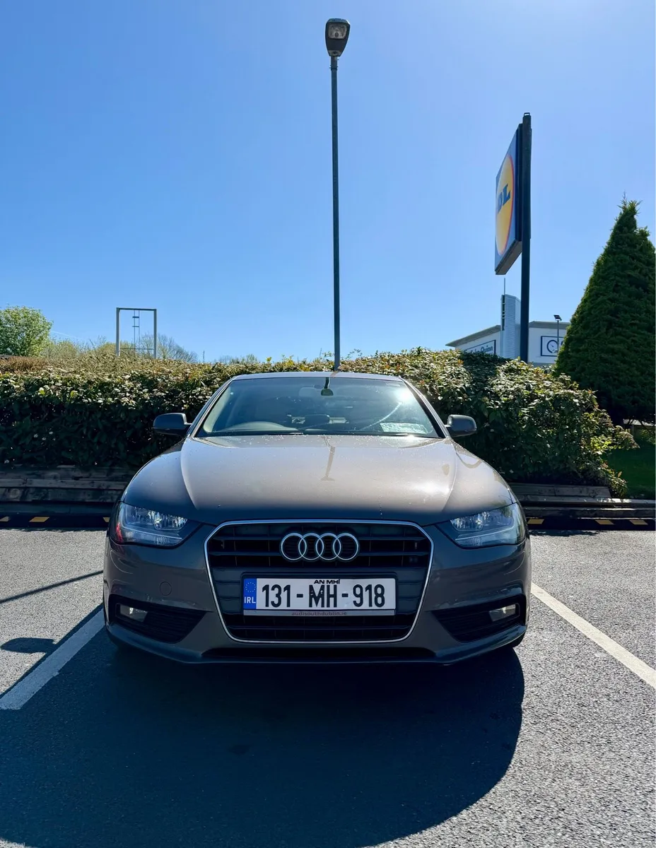 Audi A4 2013 - Image 2