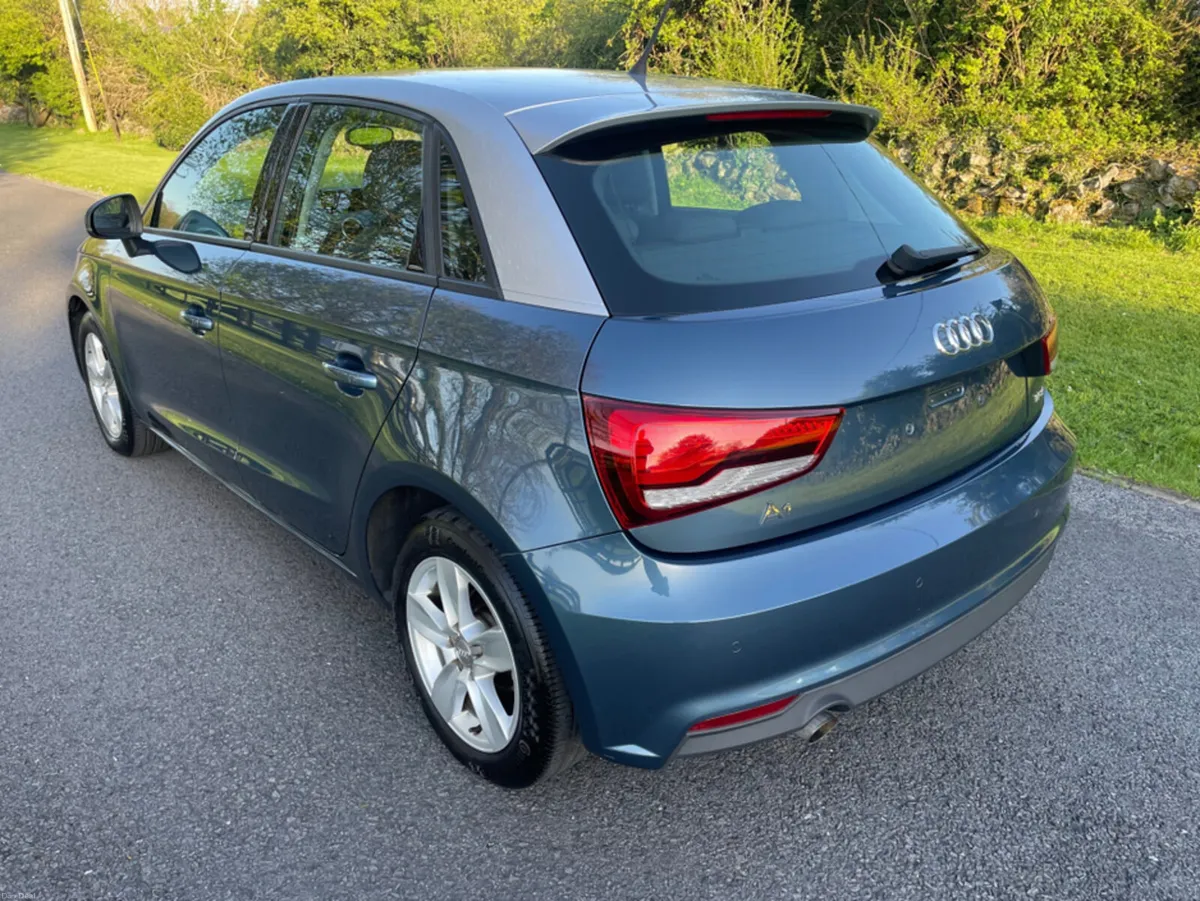 Audi A1 1.0 auto - Image 4