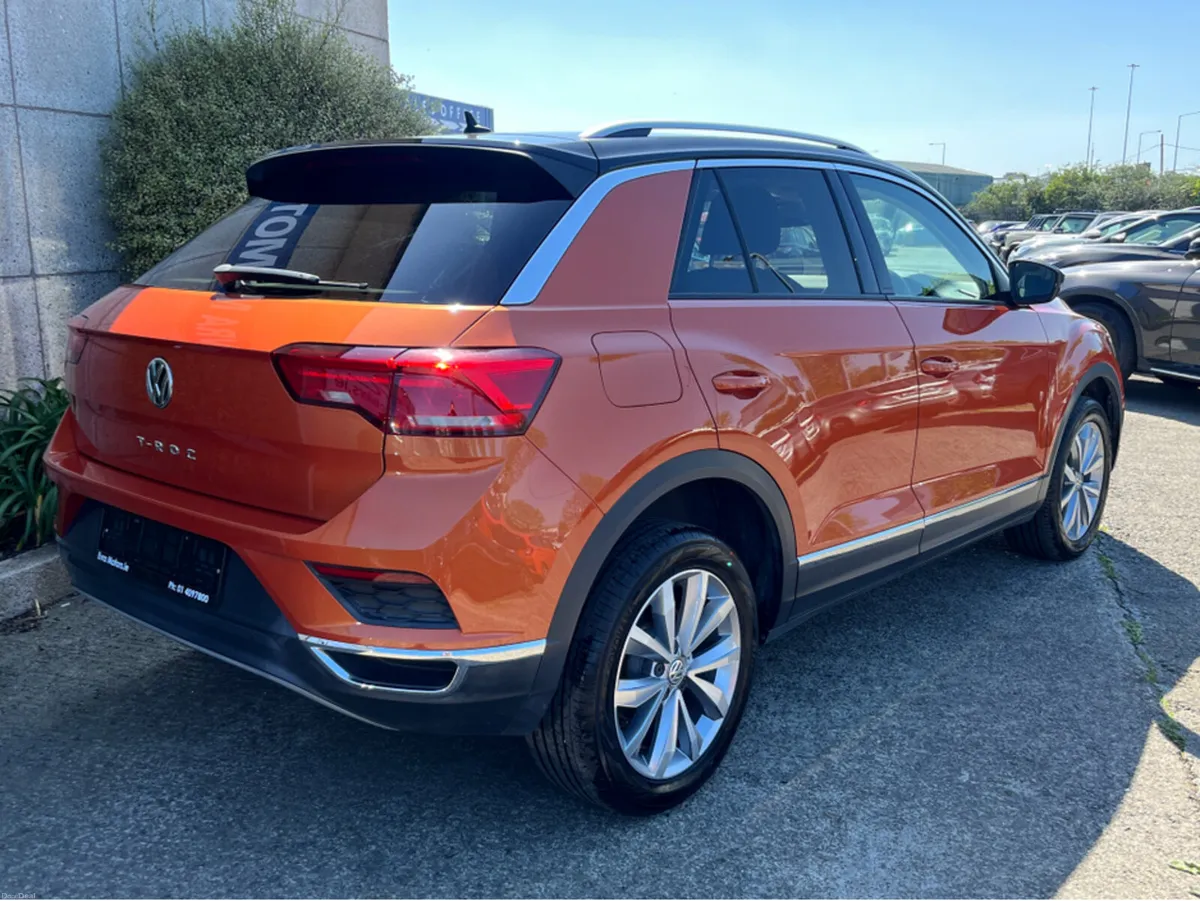 Volkswagen T-Roc STYLE DESIGN AUTOMATIC 2.0 DIESEL - Image 4