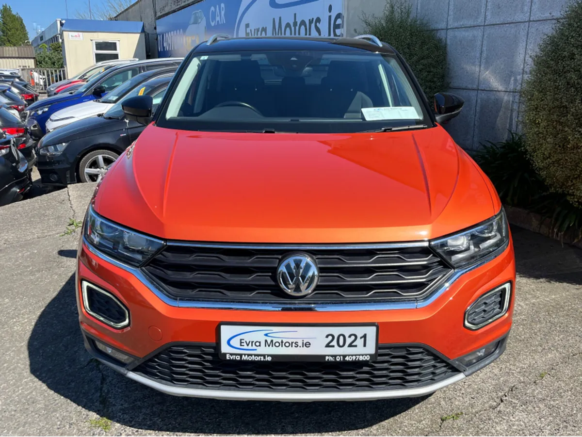 Volkswagen T-Roc STYLE DESIGN AUTOMATIC 2.0 DIESEL - Image 2