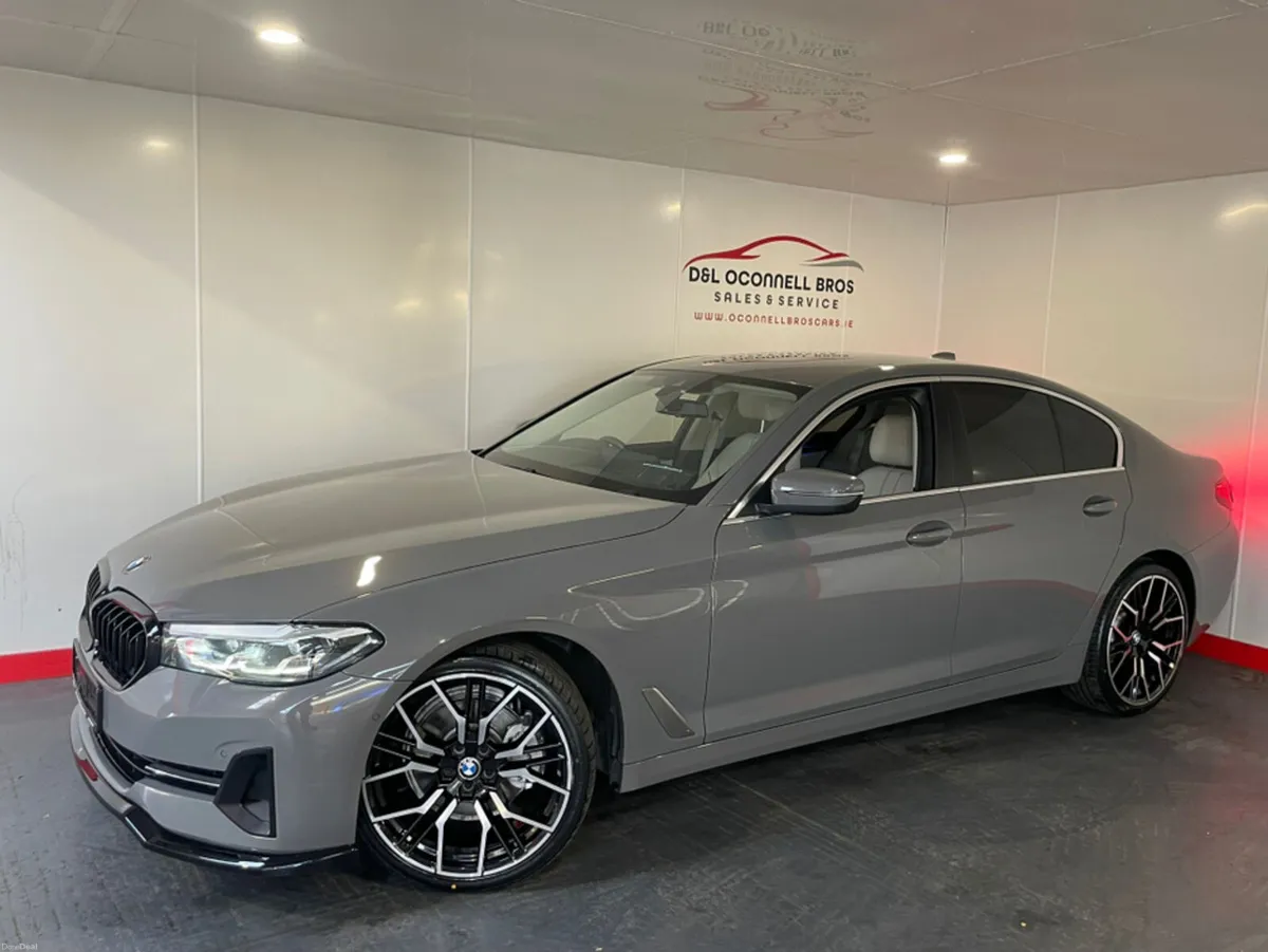 BMW 5-Series 520D 4DR AUTO - Image 2