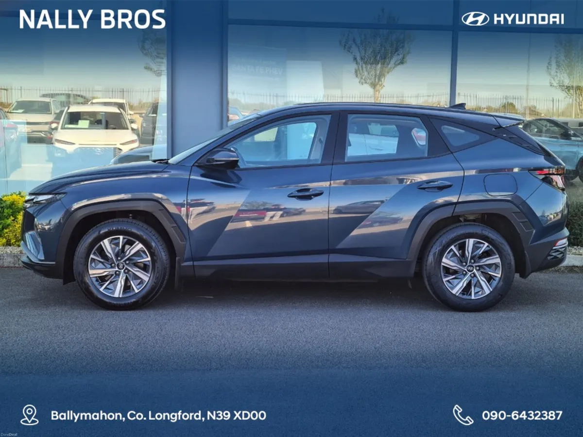 Hyundai Tucson IX35 COMFORT PLUS 5DR - Image 3