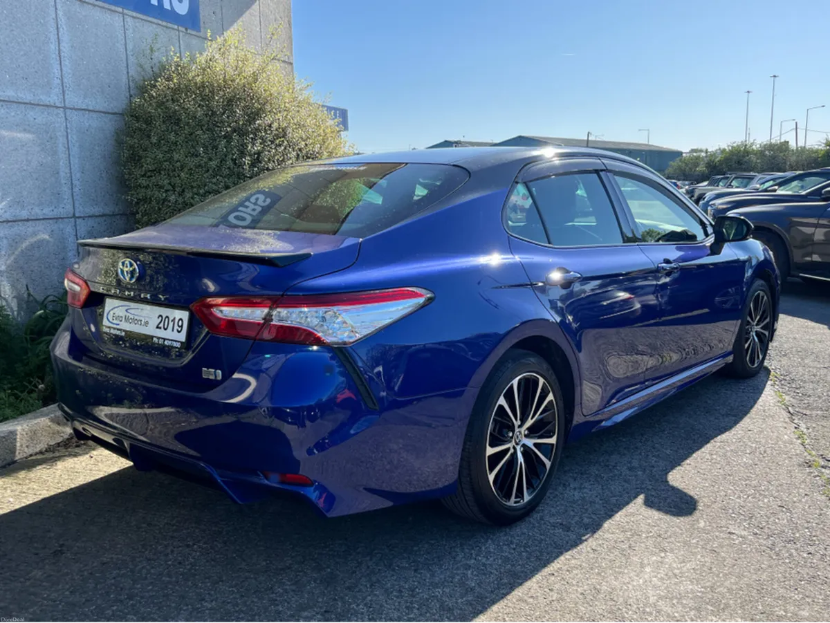 Toyota Camry WS AUTOMATIC HYBRID 2.5 PETROL //HIGH - Image 4