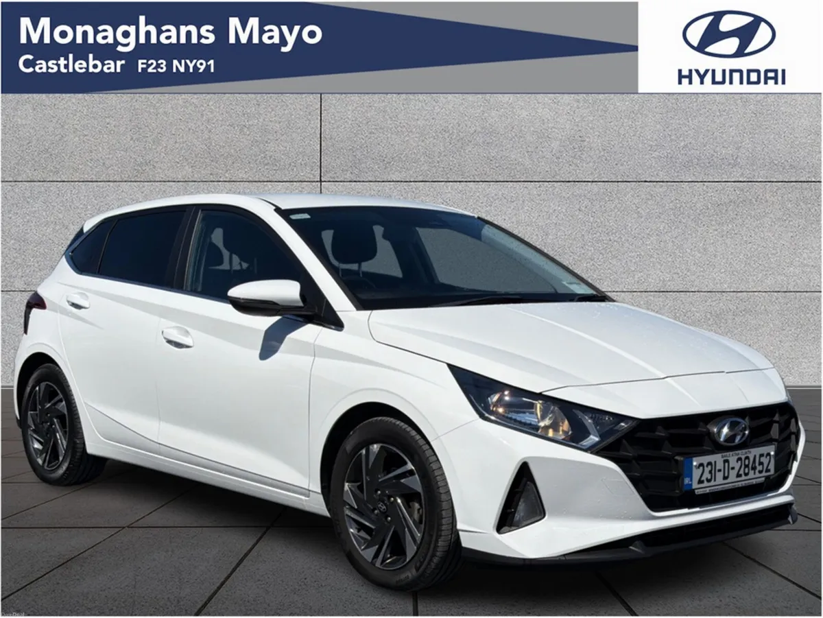 Hyundai i20 DELUXE PLUS 1.2 PETROL 5DR - Image 1