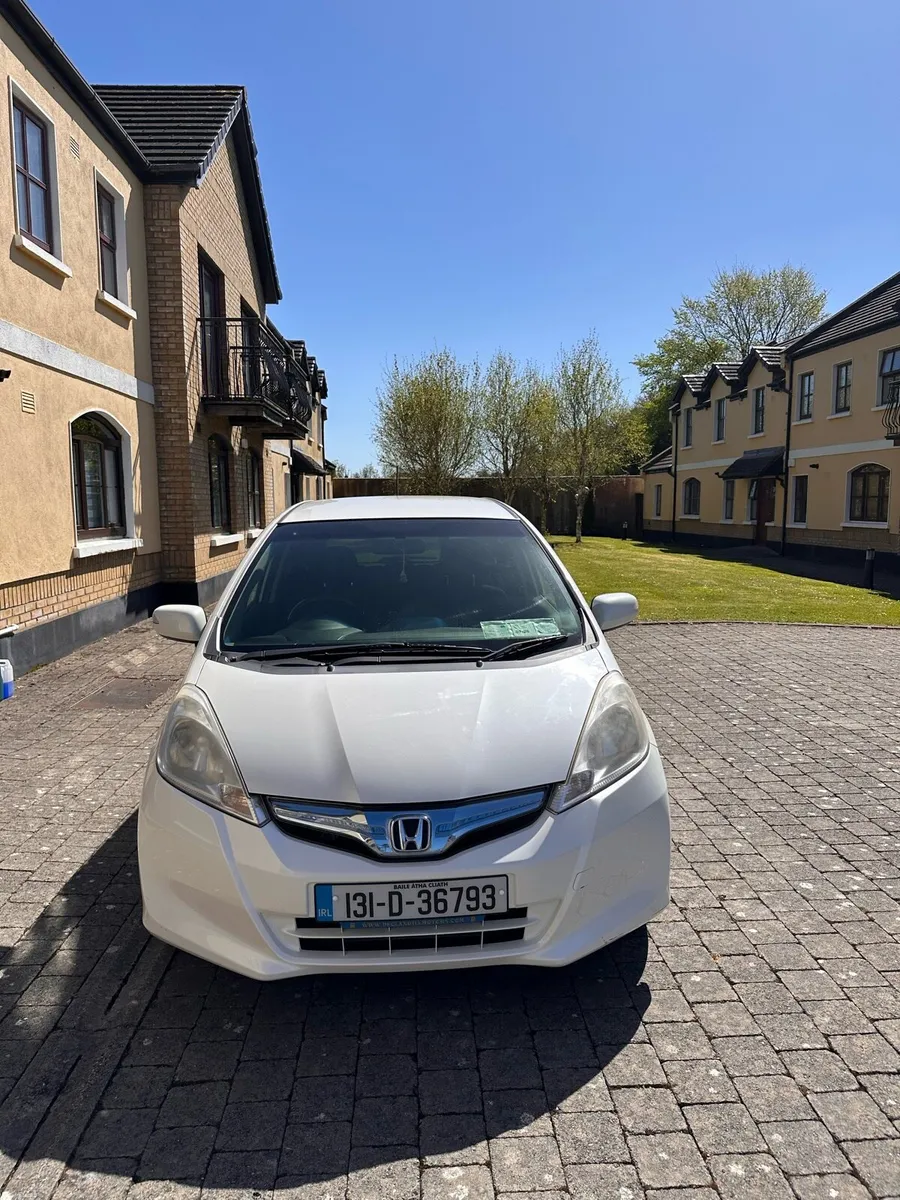 Honda Fit 1.3 Petrol Hybrid - Image 1