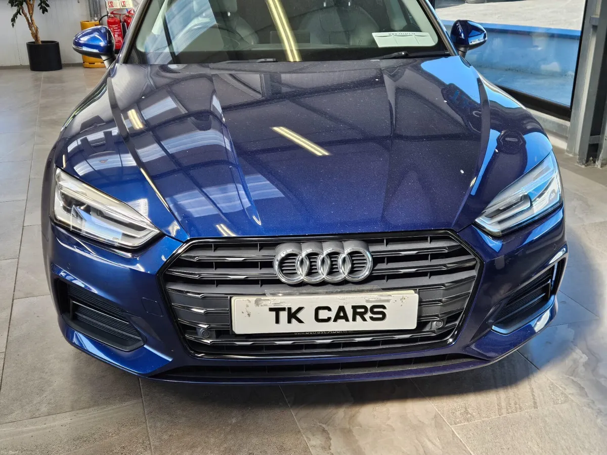 17 AUDI A5 SPORT EDITION WITH BLACK EDITION STY - Image 4