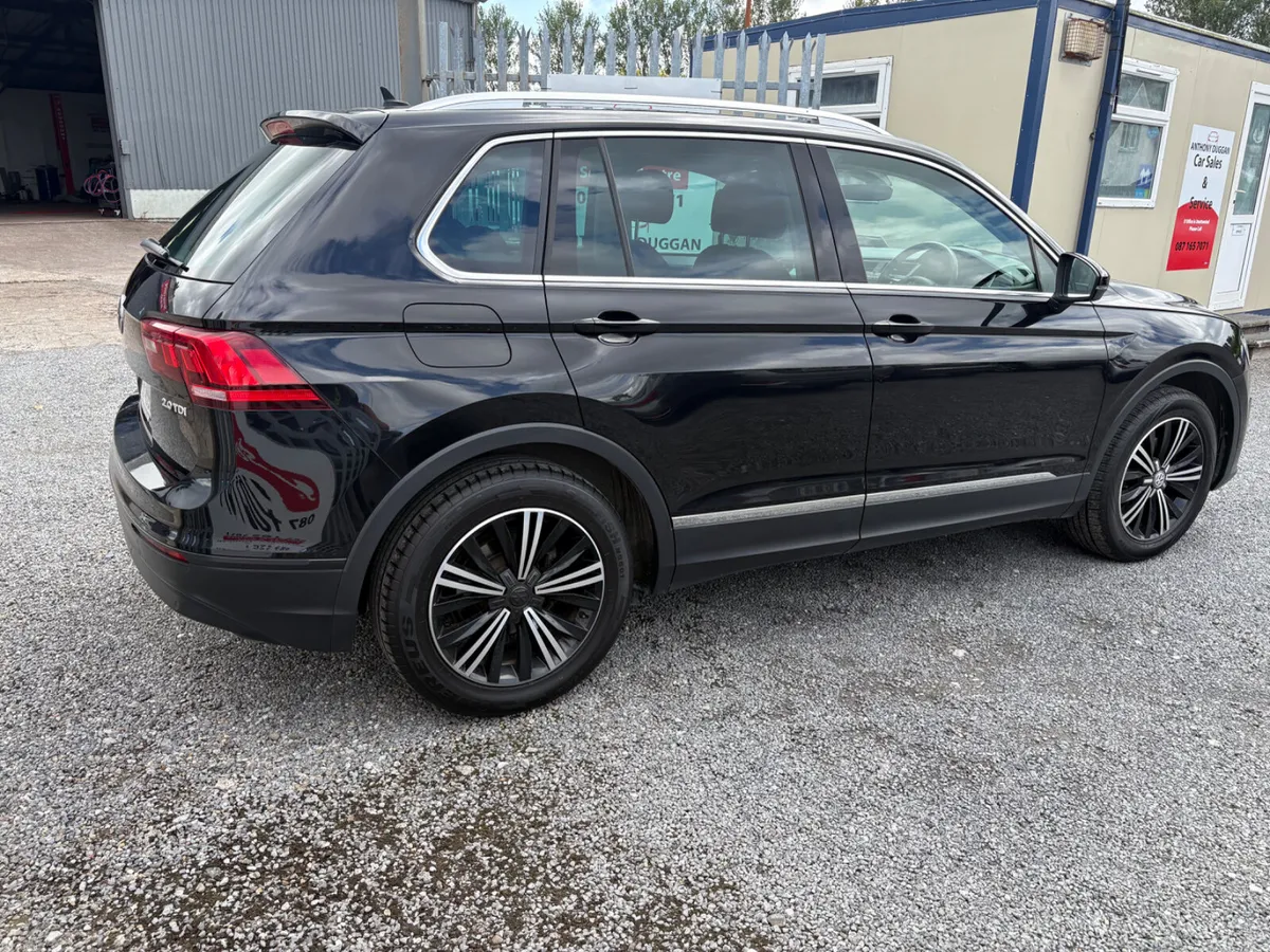 Volkswagen Tiguan SE 2.0tdi LOW KMS - Image 3