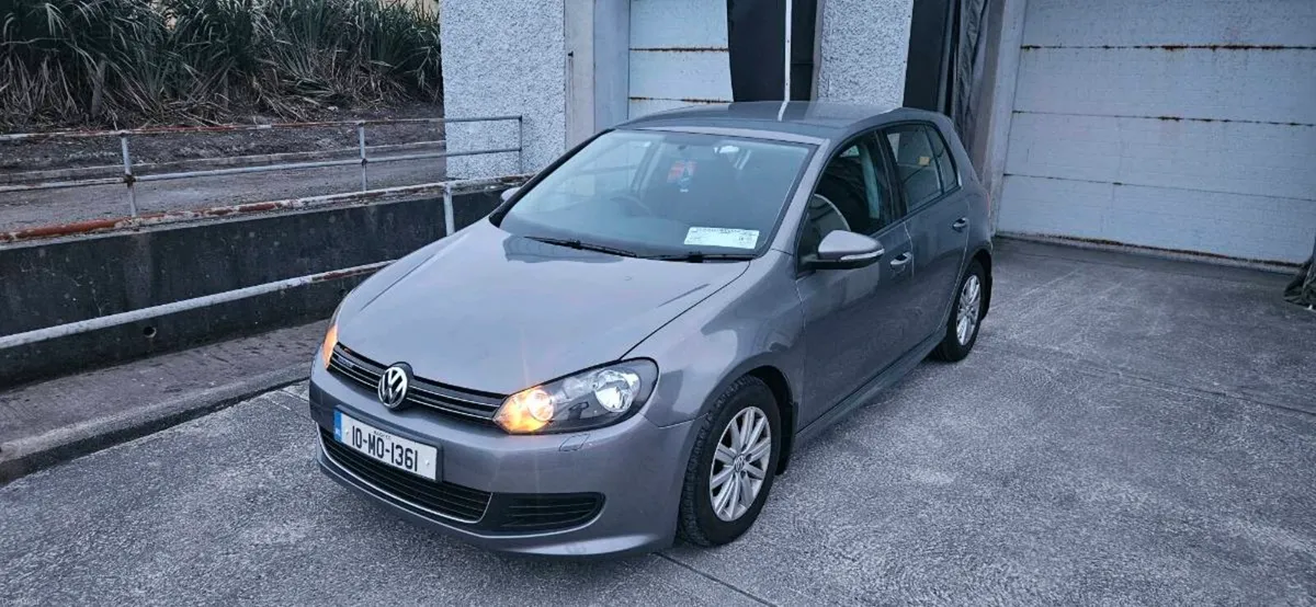 Volkswagen Golf - Image 1