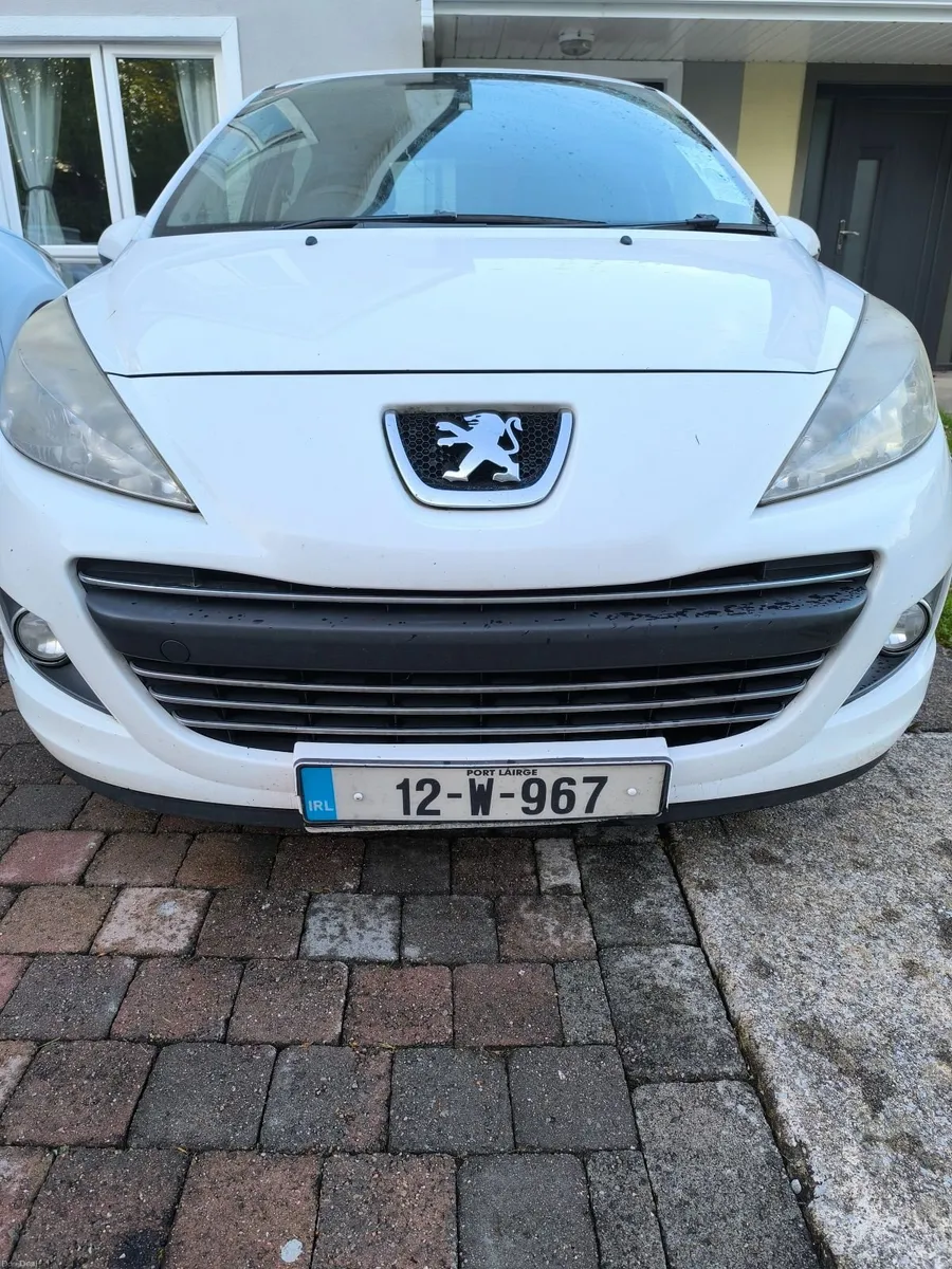 Peugeot 207 2012 - Image 1