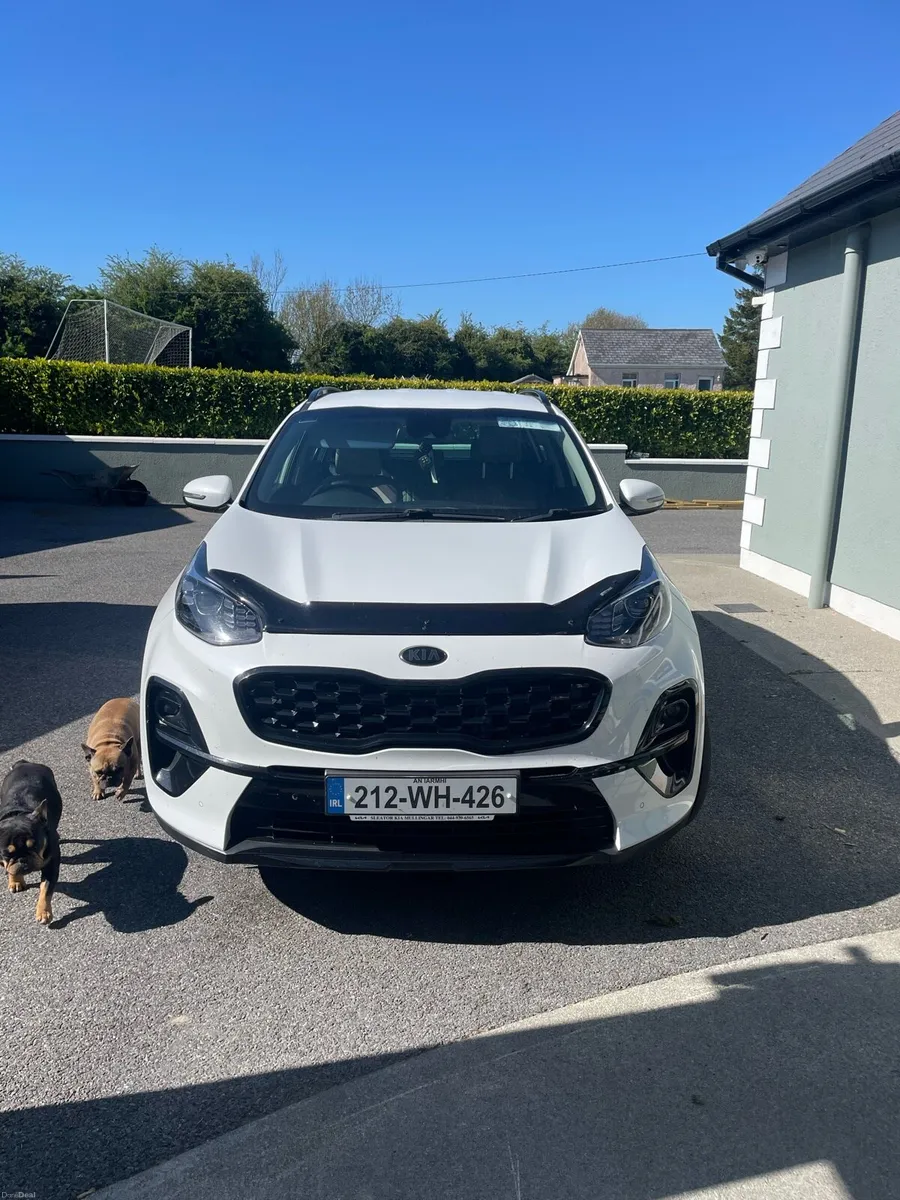 Kia sportage black edition auto - Image 2