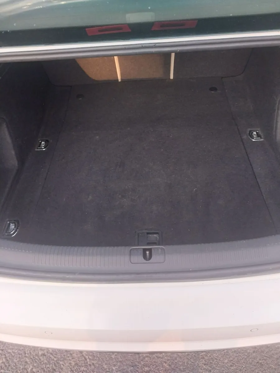 Audi A4 ultra 2017 - Image 4