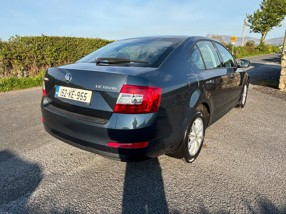 Skoda Octavia 2015 1.6 ambition - Image 3