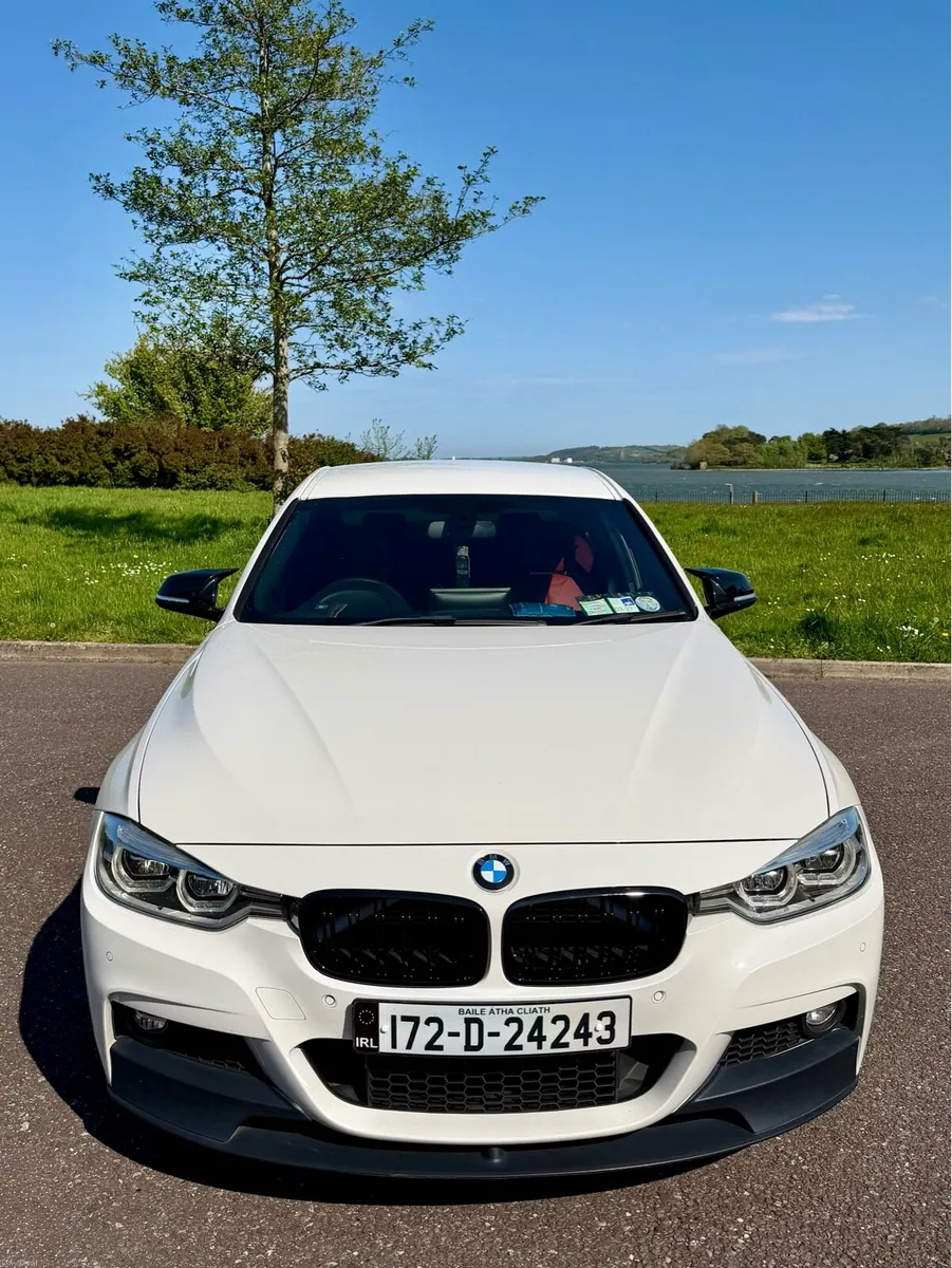 172 BMW 330e M-Sport *Low Mileage - Image 3