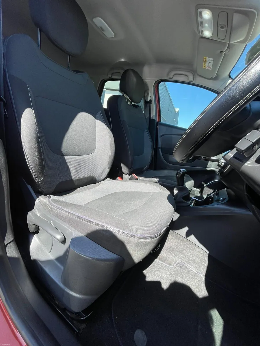 Renault Captur 2015 1.5 Diesel - Image 6