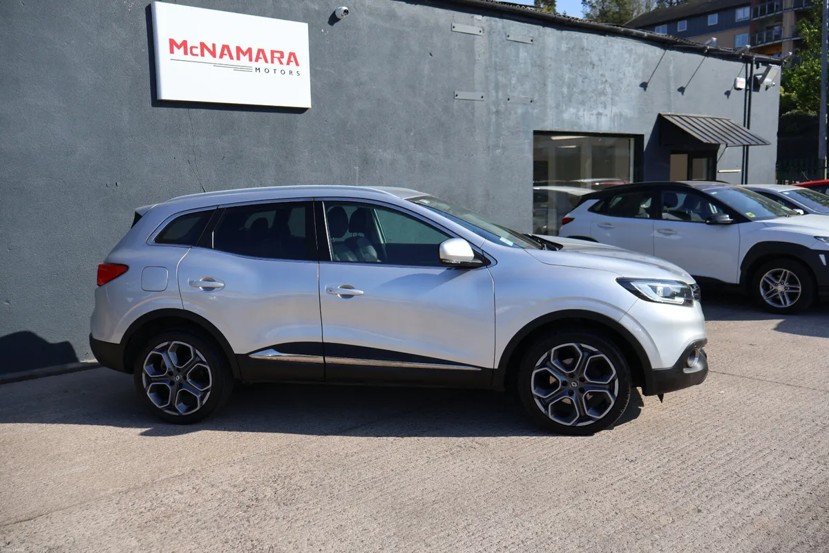Renault Kadjar Dynamique S NAV Huge Spec Low Km's! - Image 2
