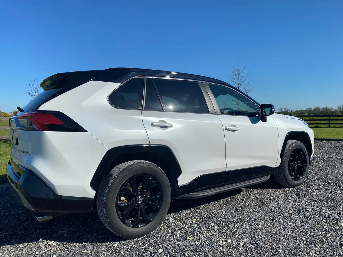242 toyota Rav 4  Sport - Image 4
