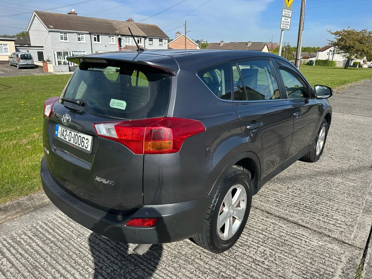 2014 Toyota RAV4 2.0 D4D Toyota engine - Image 2