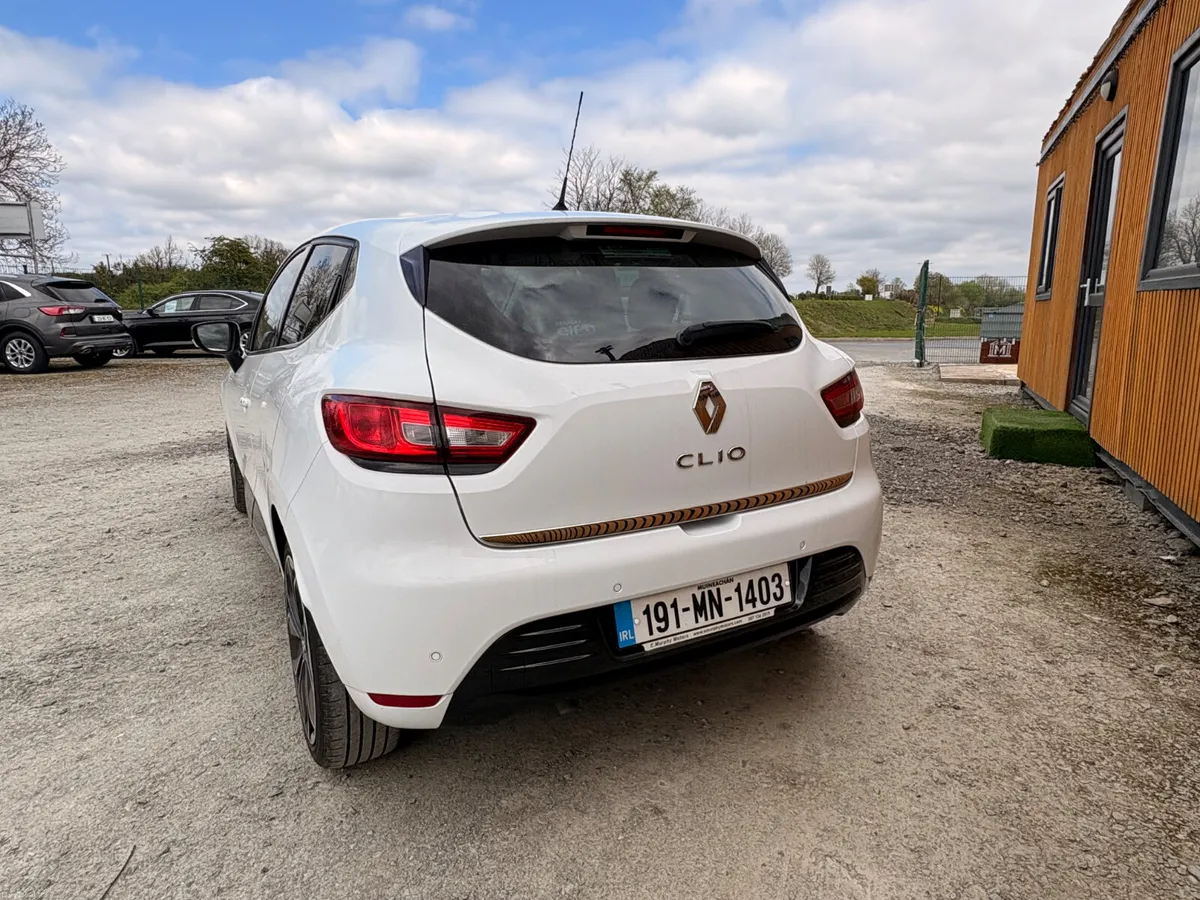 191 Renault Clio 1.5 Diesel - Image 4