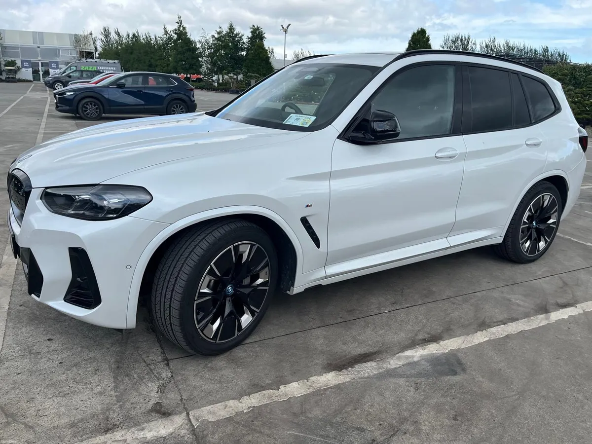 BMW iX3 M Sport Pro - Image 5