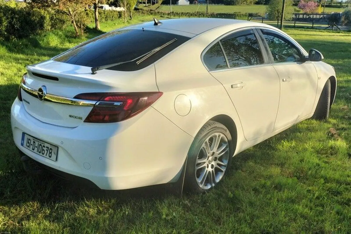 Opel Insignia 2015 2.0 cdti NEW NCT 29/05/27 +TAX - Image 2