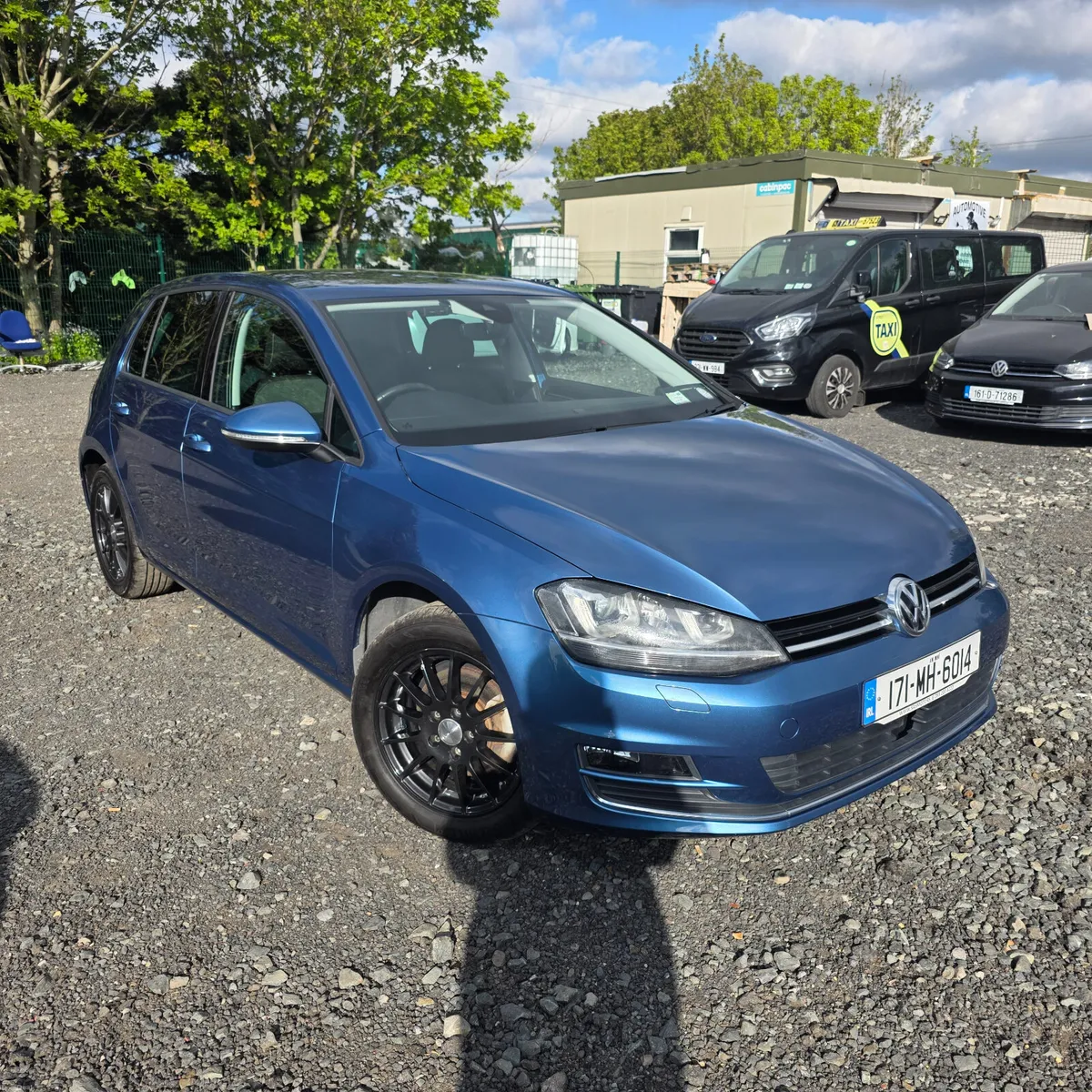 Volkswagen Golf 2017 Automatic - Image 2