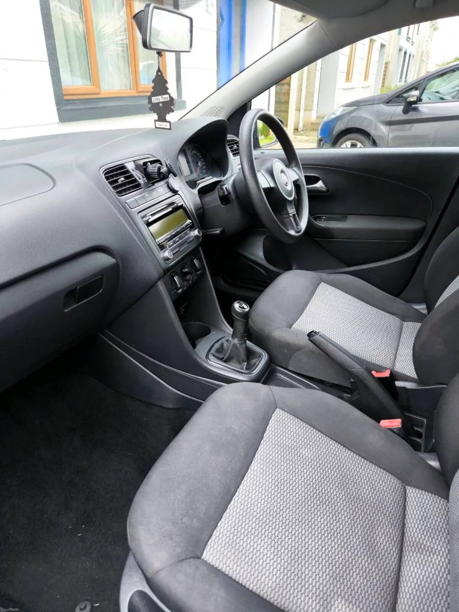 VW Polo - Image 4