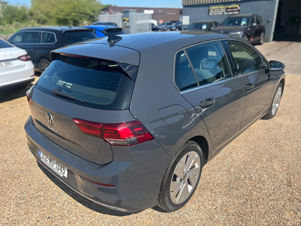 Volkswagen Golf Style Auto - Image 6